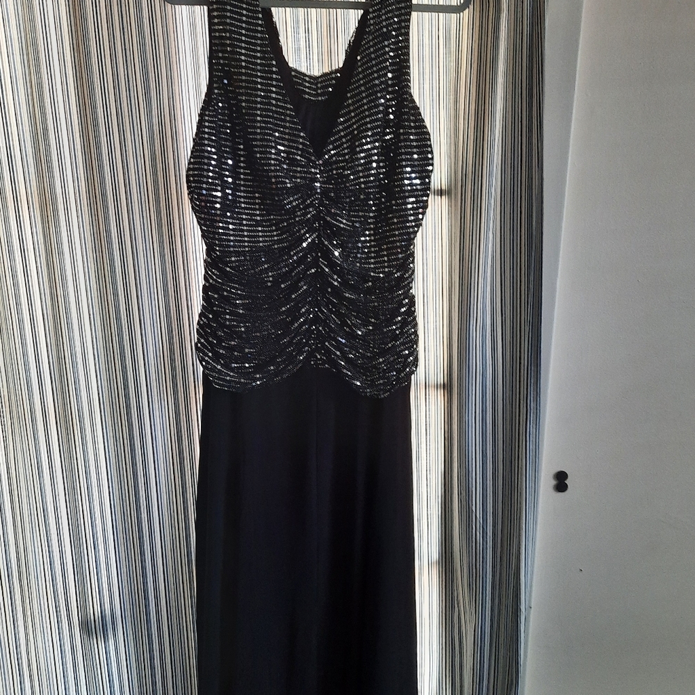 Full length formal